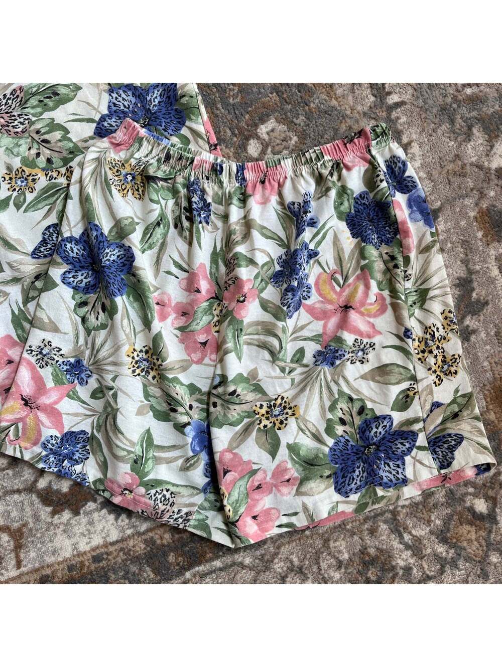 Floral Matching Set (M/L) - Picture 2 of 6